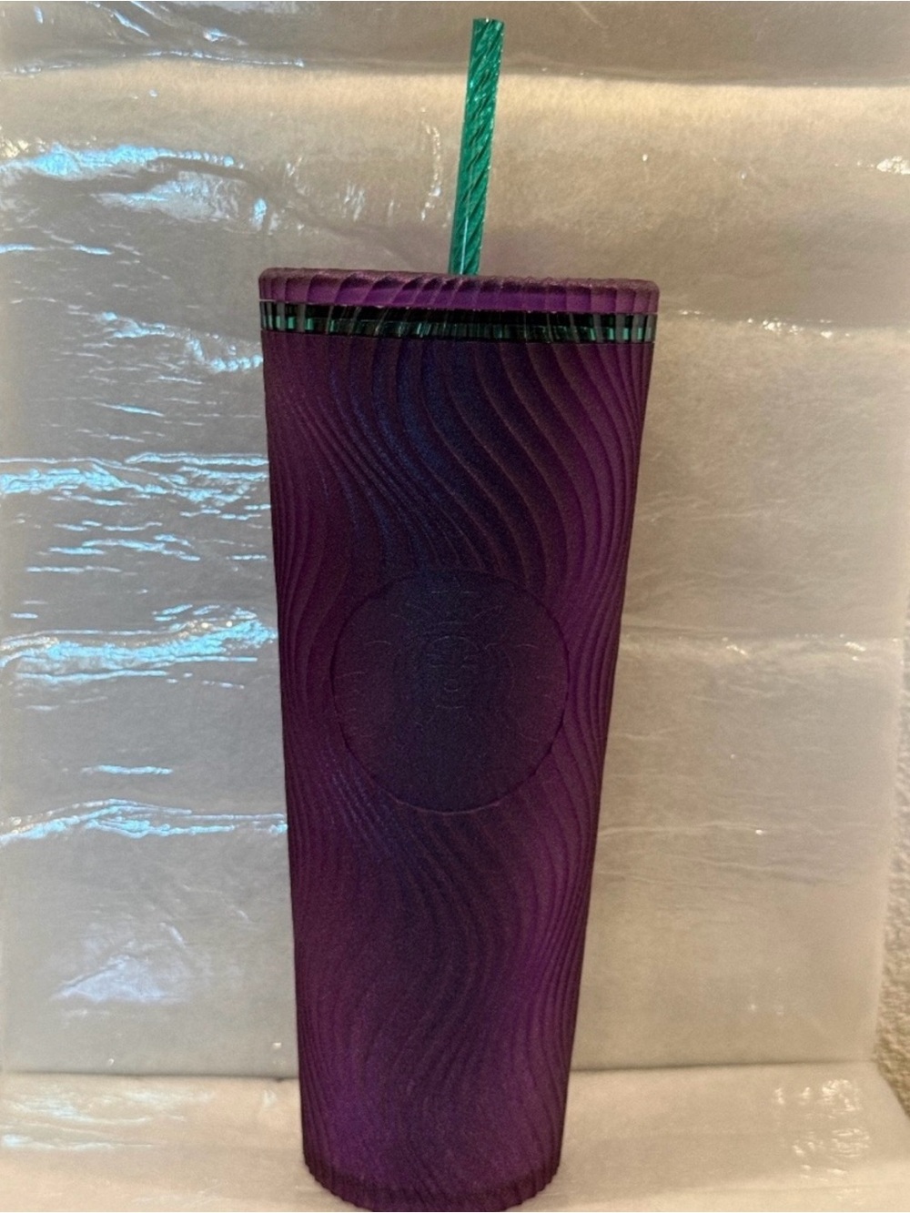2025 Starbucks 24oz Tumbler purple & green iridescent NWT 2025 Edition